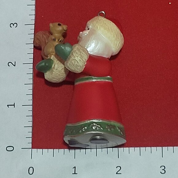 Hallmark A Visit From Santa Squirrel 2013 Christmas Tree Ornament - Picture 10 of 12
